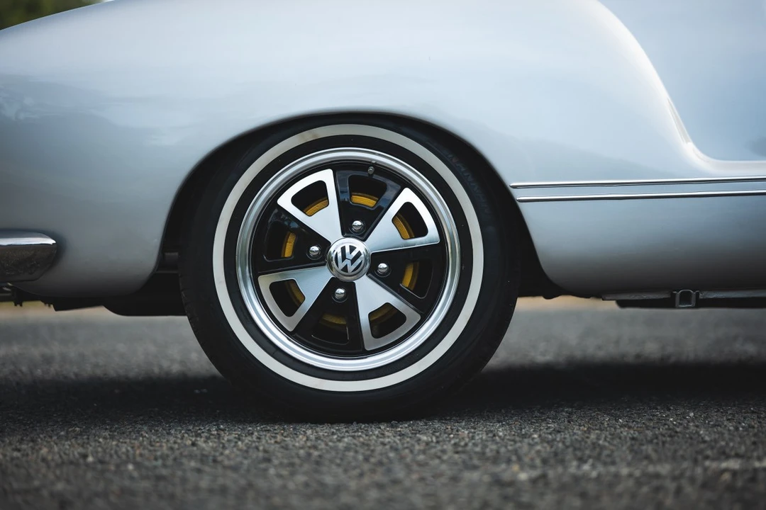 1971 Volkswagen Karmann Ghia Type 14 - Image 24 of 30