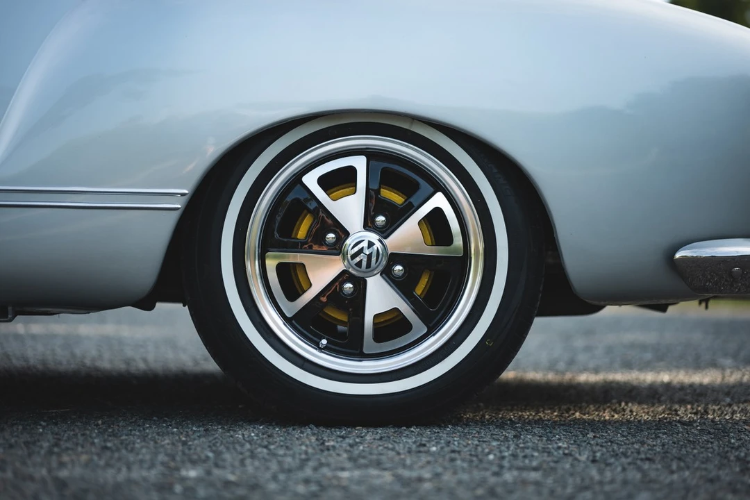 1971 Volkswagen Karmann Ghia Type 14 - Image 22 of 30