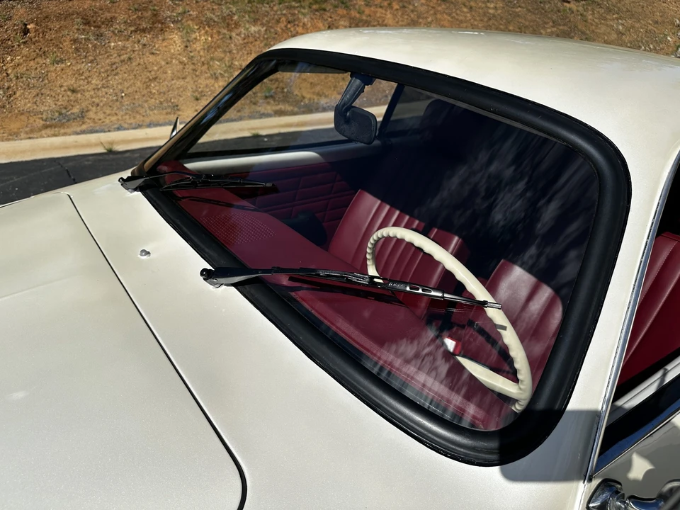 1971 Volkswagen Karmann Ghia Type 14 - Image 8 of 21