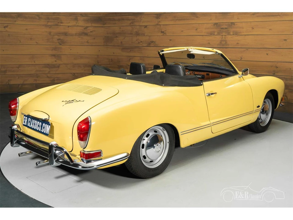 1971 Volkswagen Karmann Ghia Type 14 - Image 11 of 19