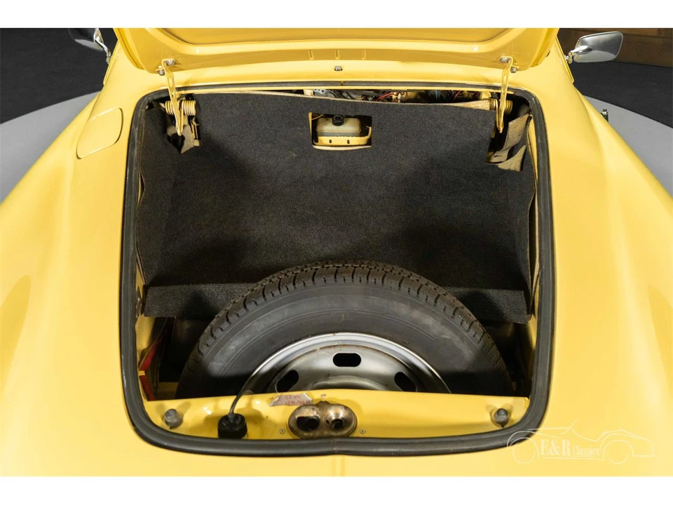 1971 Volkswagen Karmann Ghia Type 14 - Image 6 of 19