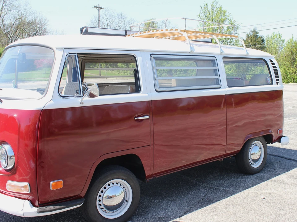 1971 Volkswagen Bay-Window Camper - Image 19 of 31