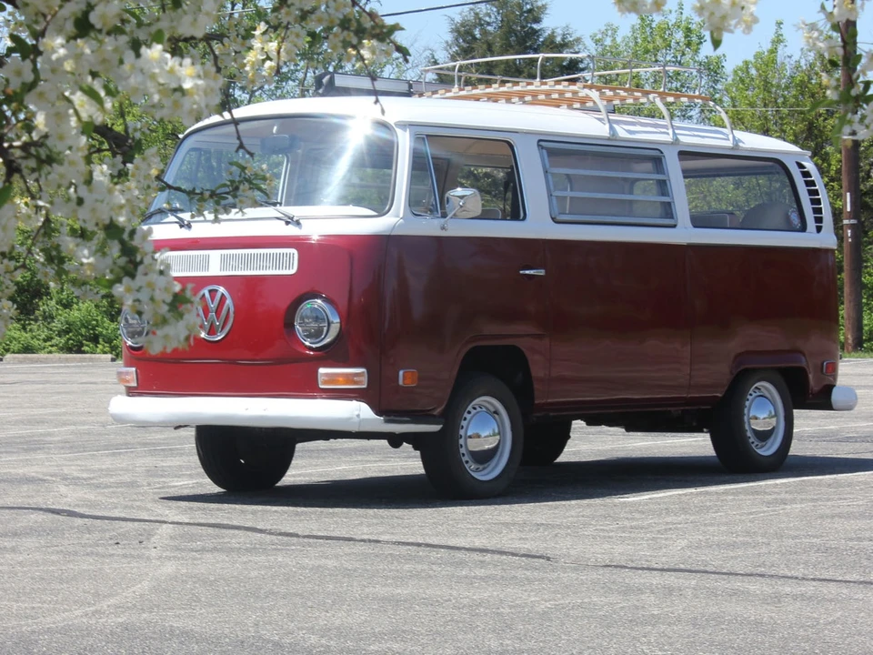 1971 Volkswagen Bay-Window Camper - Image 11 of 31
