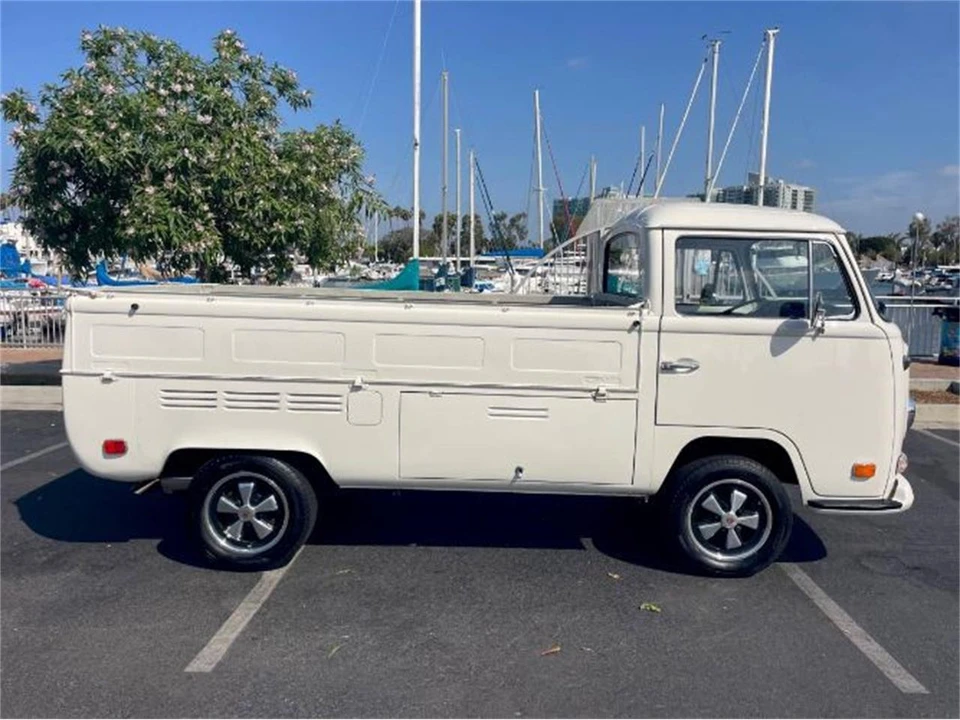 1971 Volkswagen Bay-Window Pickup - Image 17 of 22