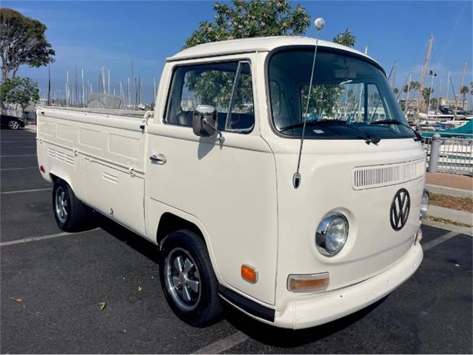 1971 Volkswagen Bay-Window Pickup - Image 16 of 22