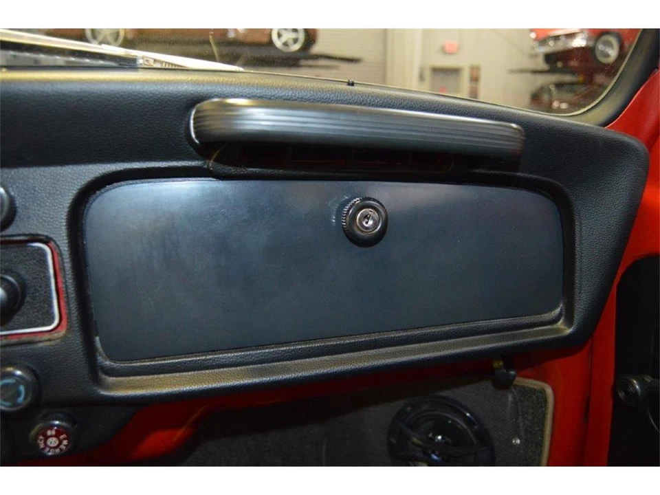 1971 Volkswagen Super Beetle - Image 31 of 31