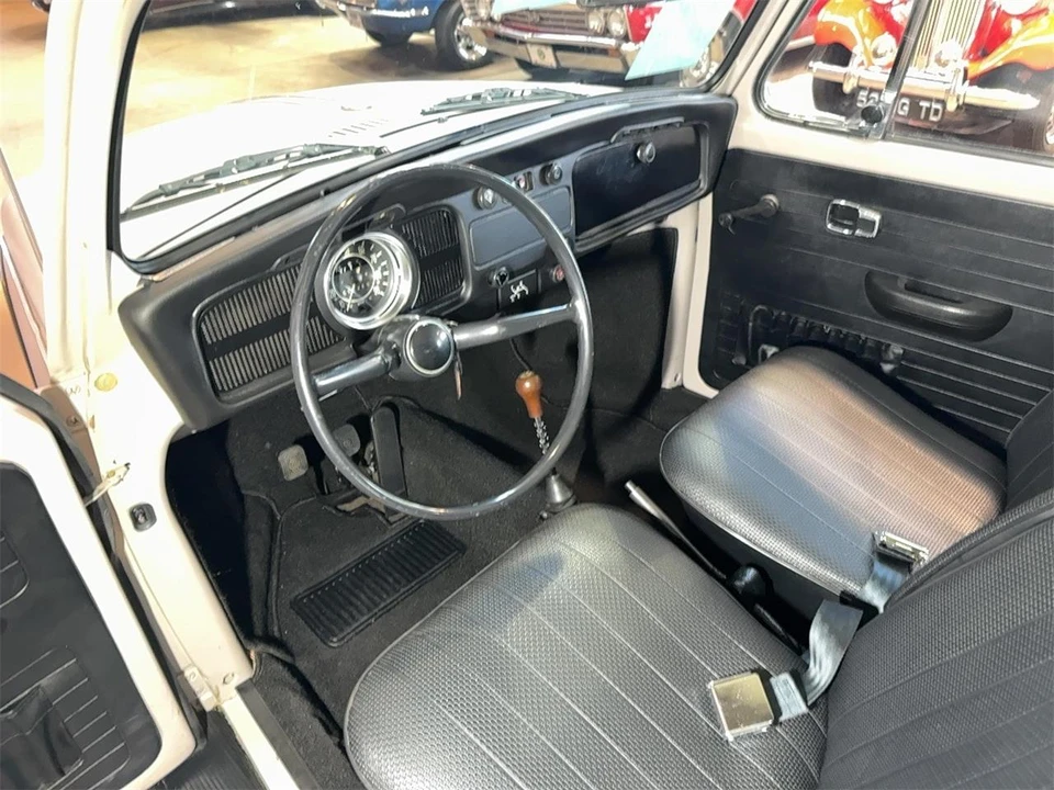 1971 Volkswagen Super Beetle - Image 12 of 31