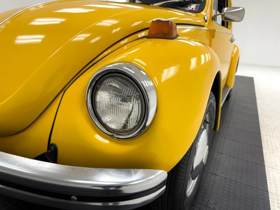 1971 Volkswagen Super Beetle - Image 9 of 12