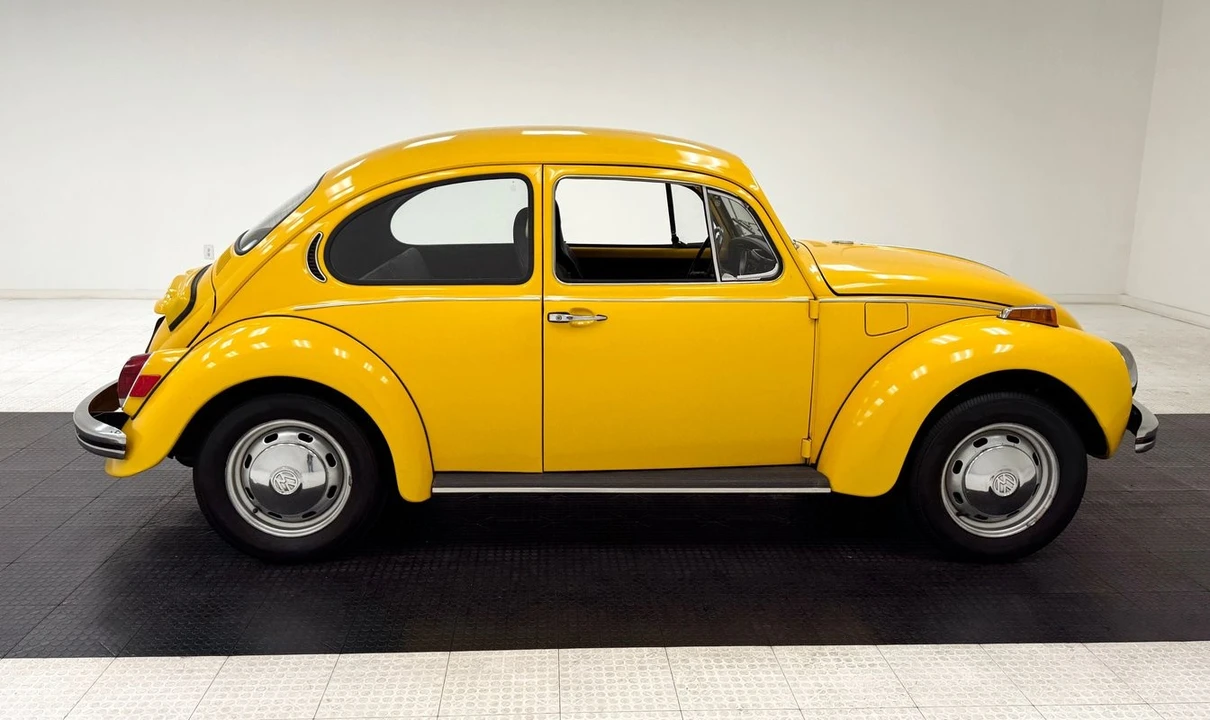 1971 Volkswagen Super Beetle - Image 6 of 12