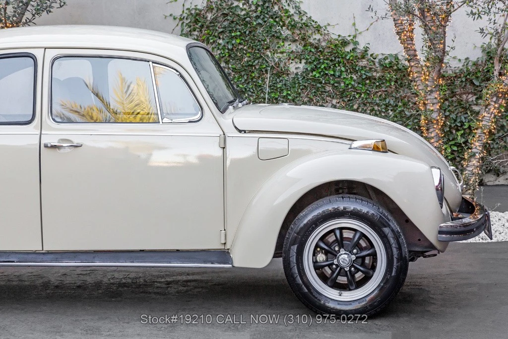 1971 Volkswagen Super Beetle - Image 10 of 12