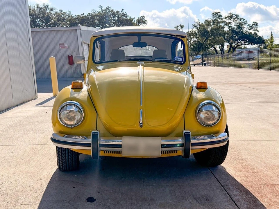 1971 Volkswagen Super Beetle - Image 2 of 31