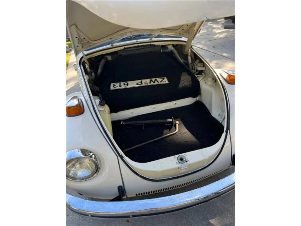 1971 Volkswagen Super Beetle - Image 7 of 14