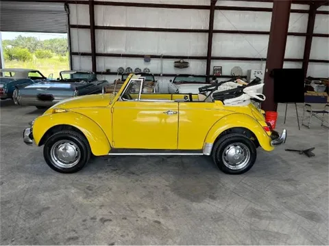 1971 Volkswagen Super Beetle Convertible