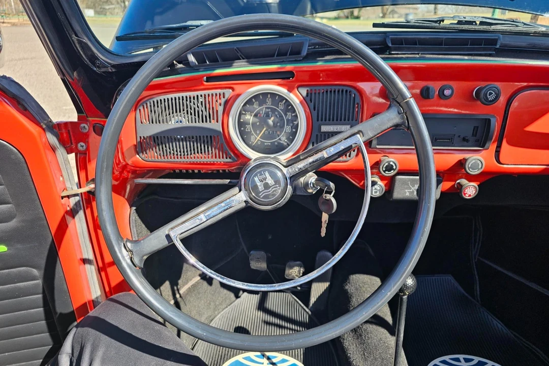 1971 Volkswagen Super Beetle - Image 5 of 8
