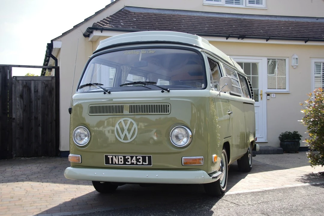 1971 Volkswagen Bay-Window Camper - Image 11 of 30
