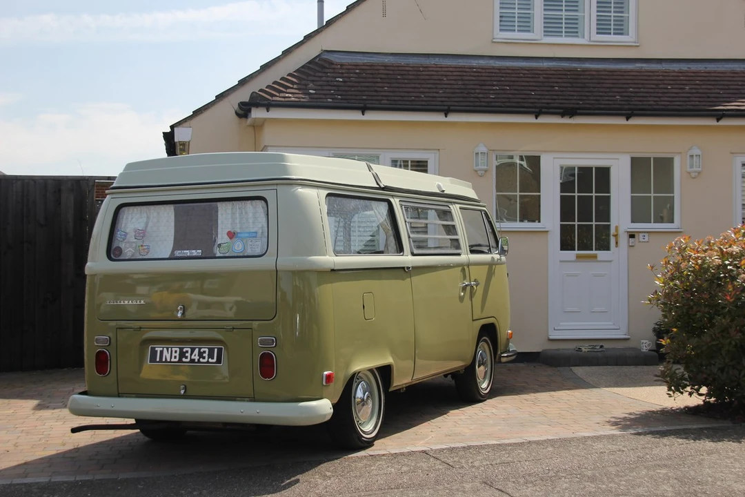1971 Volkswagen Bay-Window Camper - Image 15 of 30