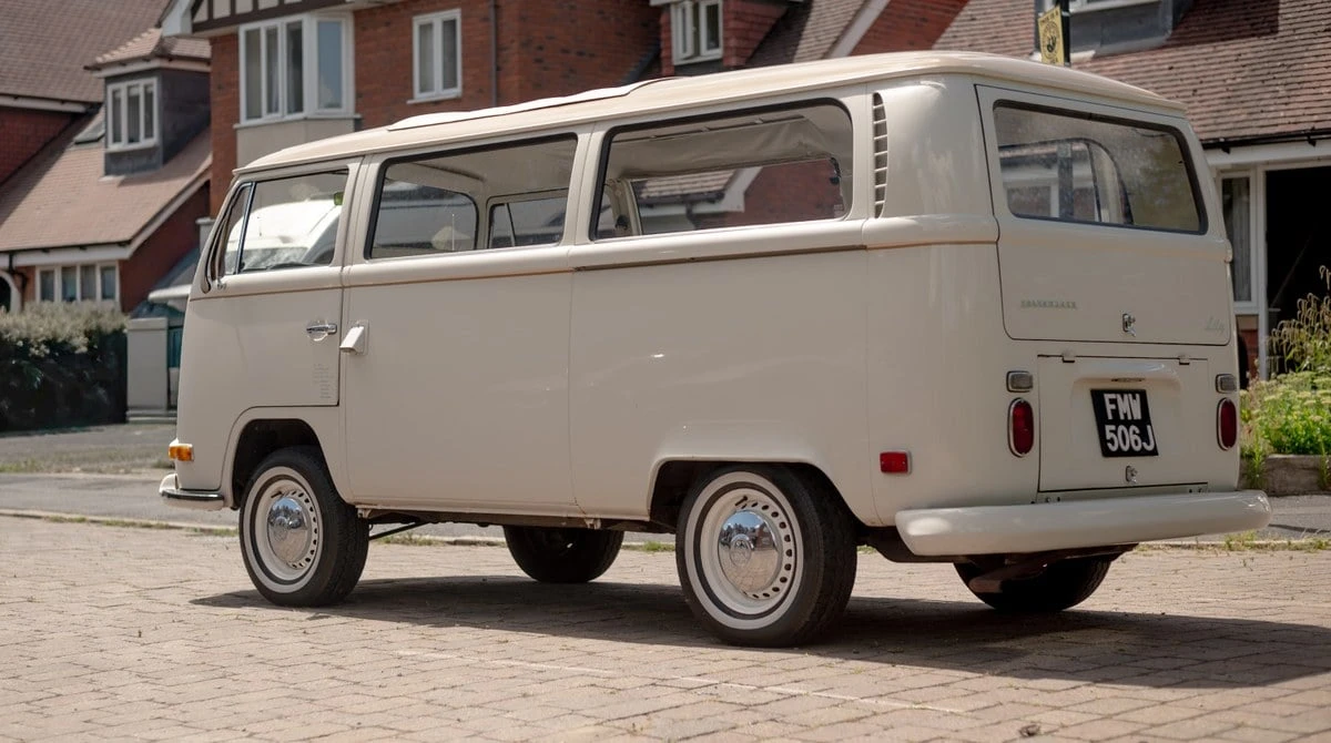 1971 Volkswagen Bay-Window Bus - Image 6 of 30