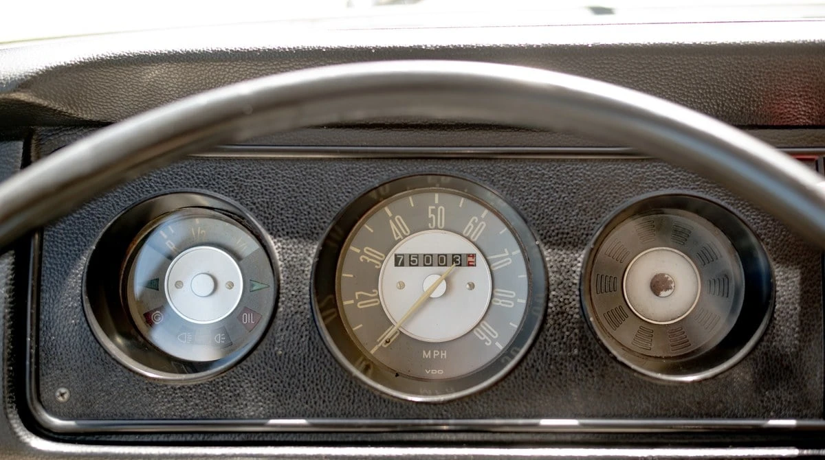 1971 Volkswagen Bay-Window Bus - Image 23 of 30