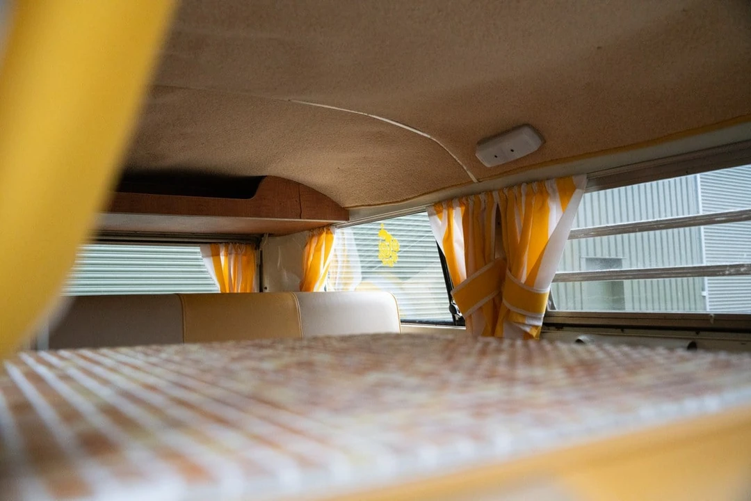 1971 Volkswagen Bay-Window Camper - Image 26 of 30