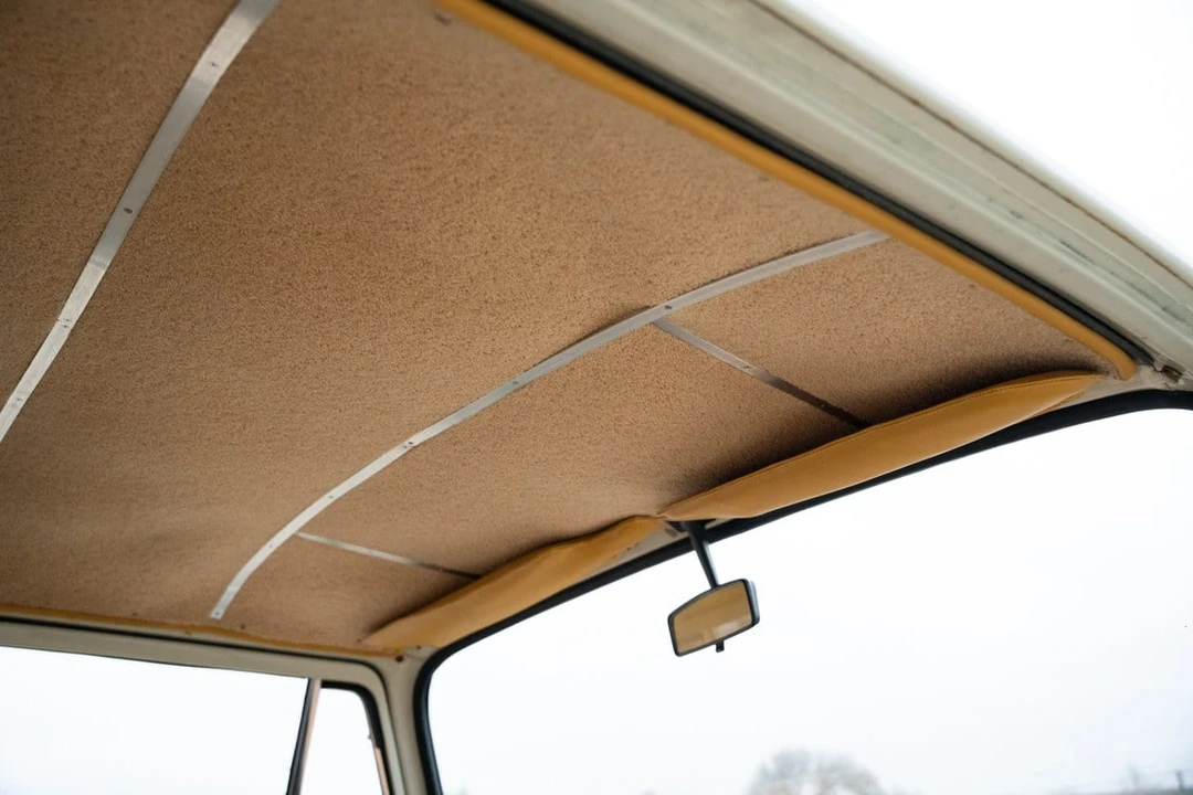 1971 Volkswagen Bay-Window Camper - Image 25 of 30