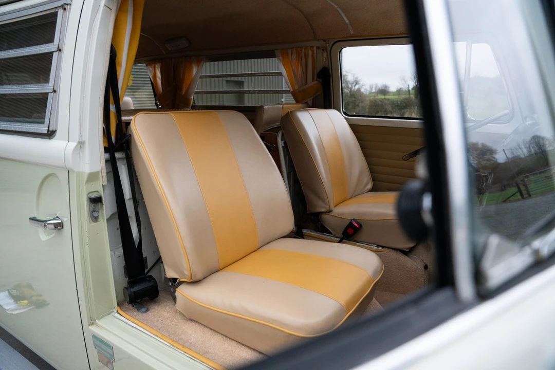 1971 Volkswagen Bay-Window Camper - Image 21 of 30