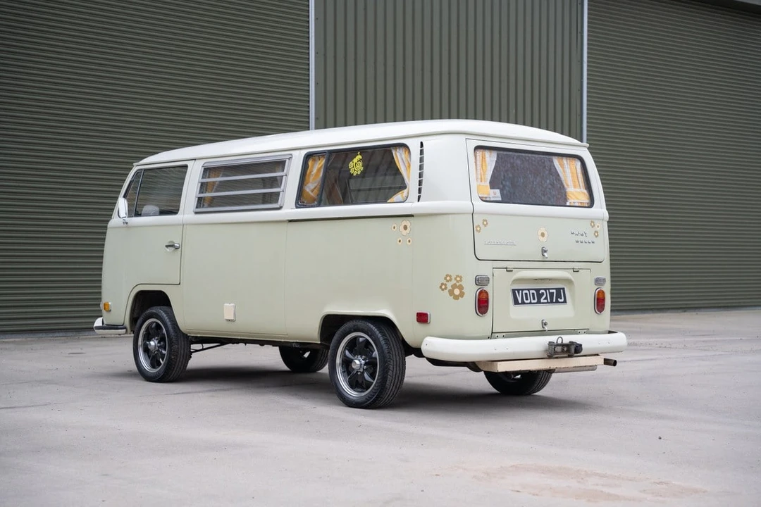 1971 Volkswagen Bay-Window Camper - Image 13 of 30