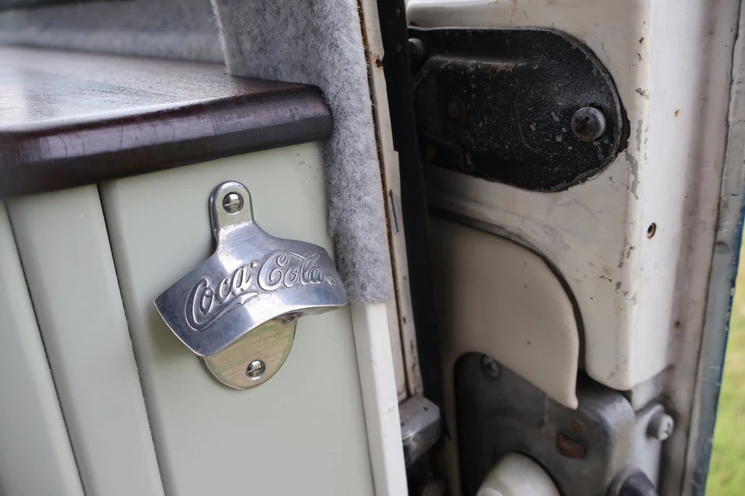 1971 Volkswagen Type 2 - Image 29 of 30