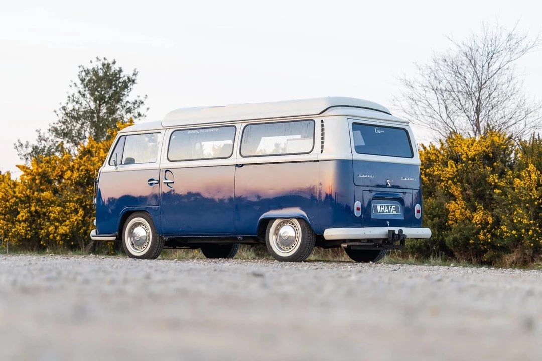 1971 Volkswagen Type 2 - Image 4 of 30