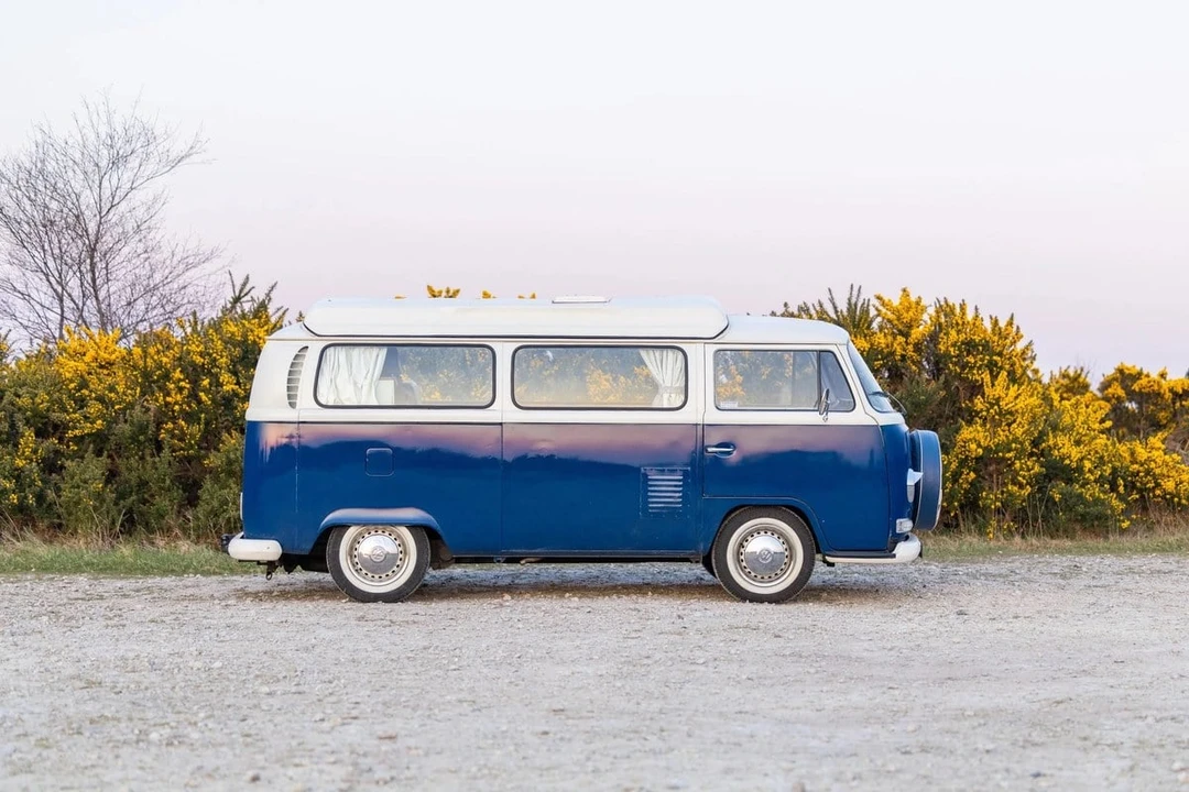 1971 Volkswagen Type 2 - Image 9 of 30