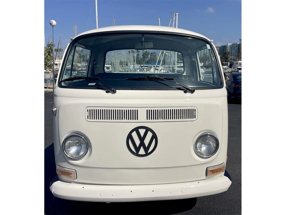 1971 Volkswagen Bay-Window Bus - Image 3 of 19