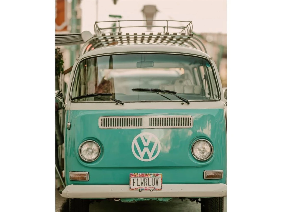1971 Volkswagen Type 2 - Image 4 of 31