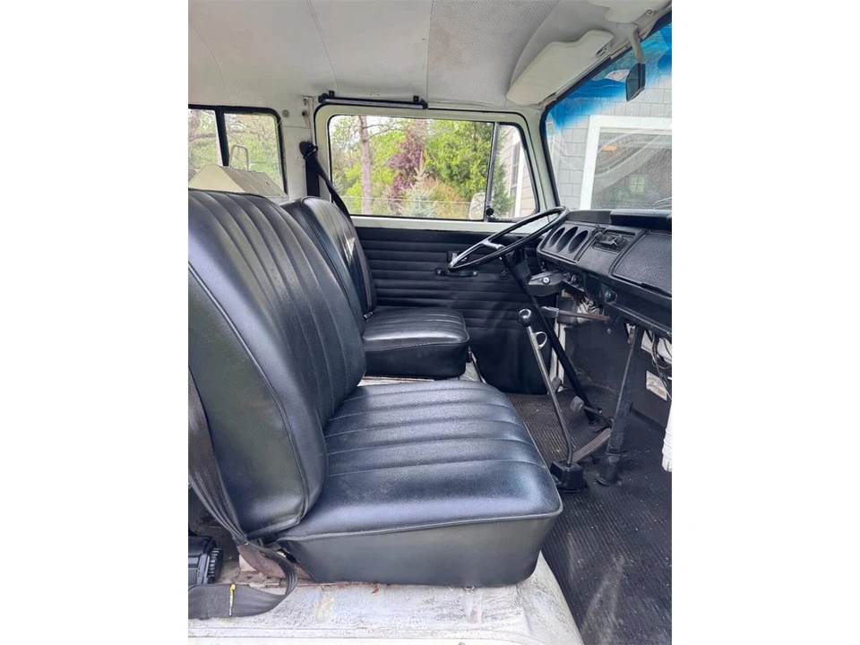 1971 Volkswagen Type 2 - Image 16 of 31