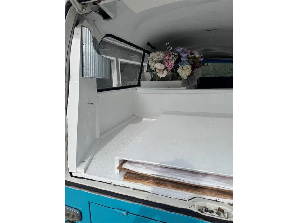 1971 Volkswagen Type 2 - Image 18 of 31