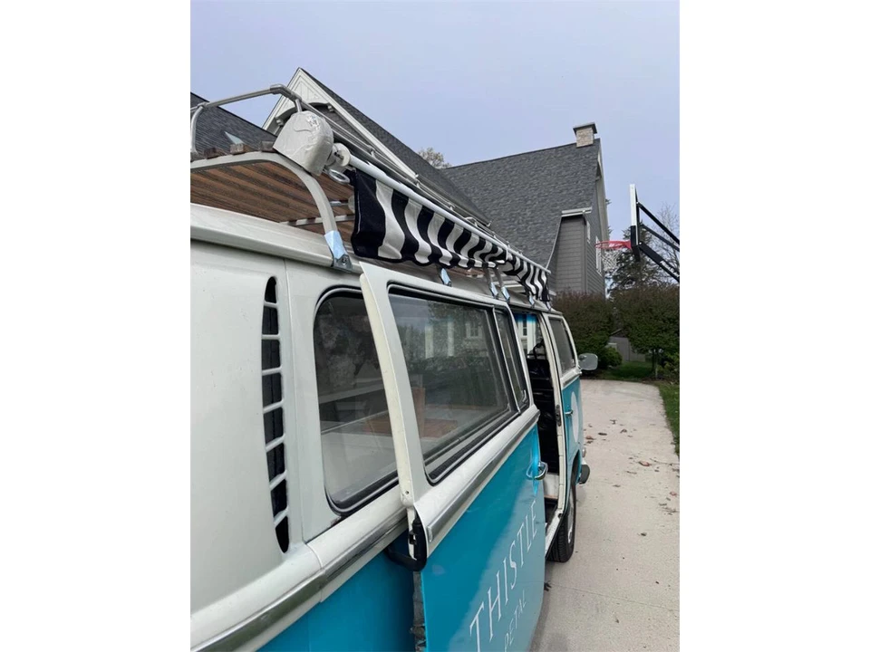 1971 Volkswagen Type 2 - Image 24 of 31
