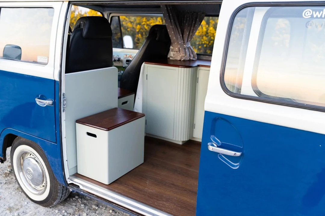 1971 Volkswagen Bay-Window Camper - Image 18 of 30