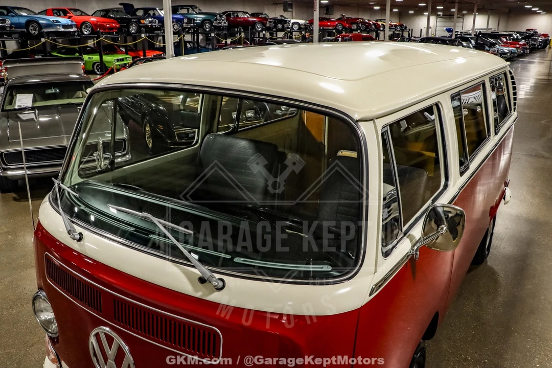 1971 Volkswagen Bay-Window Bus - Image 23 of 31