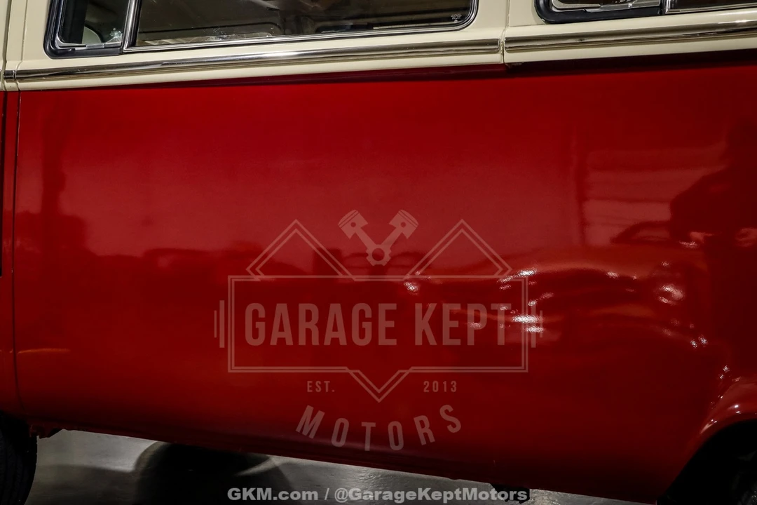 1971 Volkswagen Bay-Window Bus - Image 30 of 31
