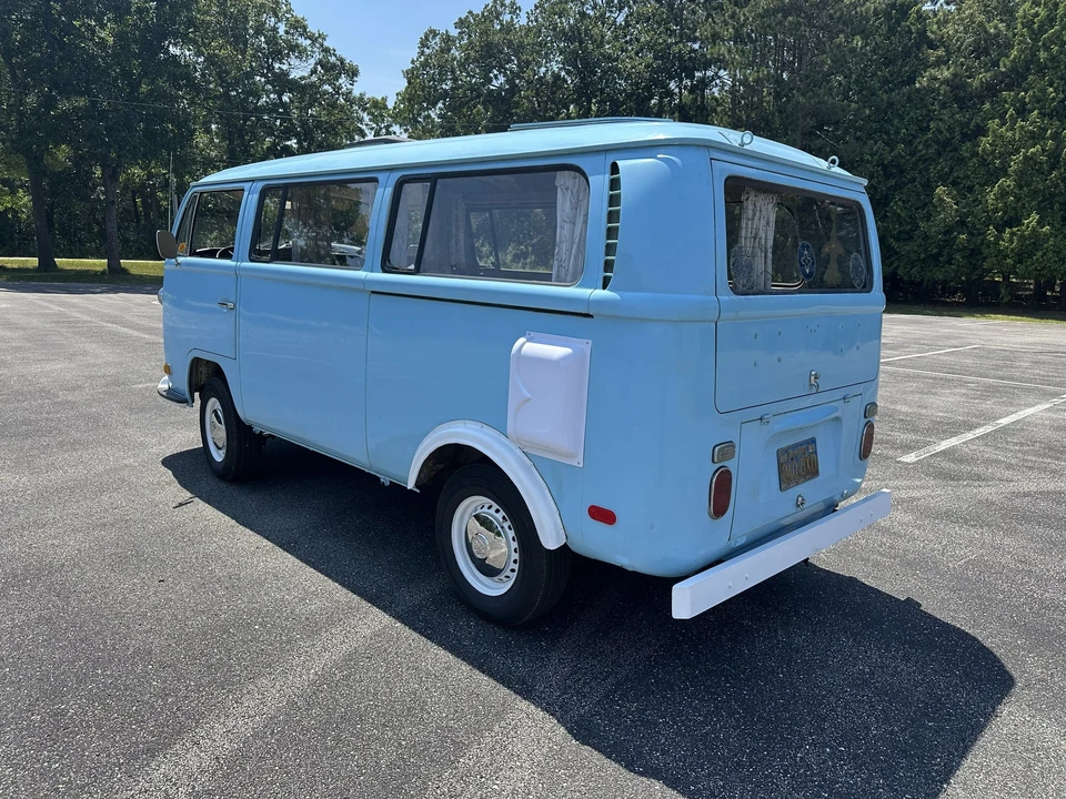 1971 Volkswagen Bay-Window Bus - Image 7 of 31