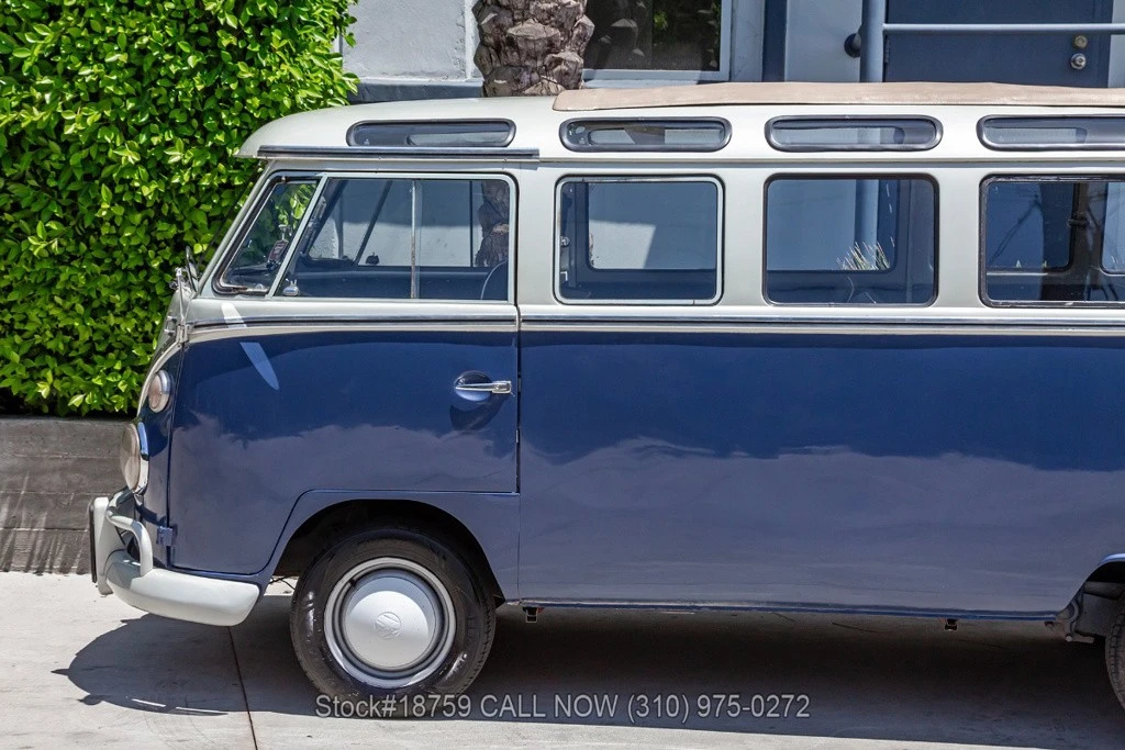 1971 Volkswagen Split-Window Bus - Image 12 of 12