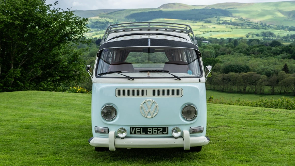 1971 Volkswagen Bay-Window Camper - Image 16 of 30
