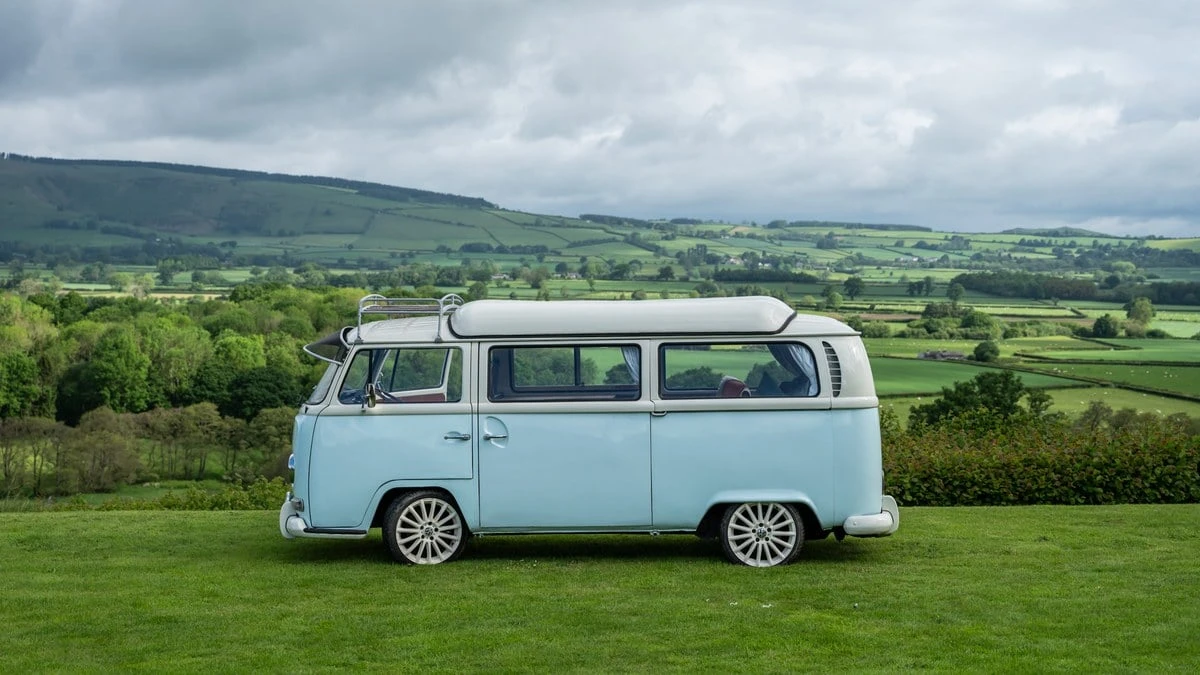 1971 Volkswagen Bay-Window Camper - Image 4 of 30
