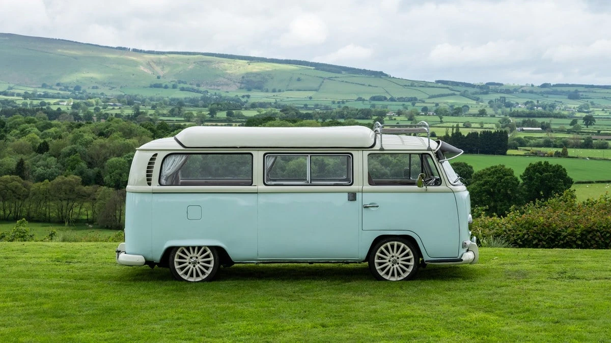 1971 Volkswagen Bay-Window Camper - Image 13 of 30