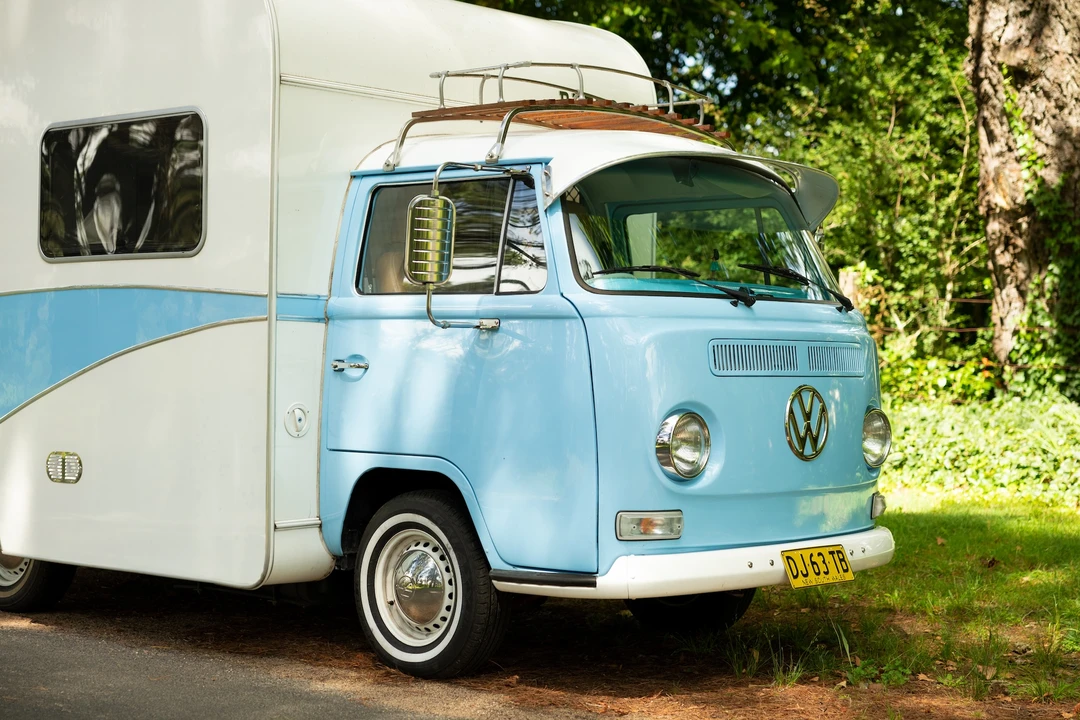 1971 Volkswagen Split-Window Bus - Image 22 of 31