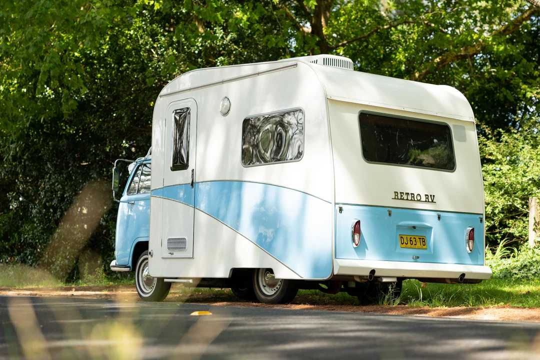 1971 Volkswagen Split-Window Bus - Image 6 of 31