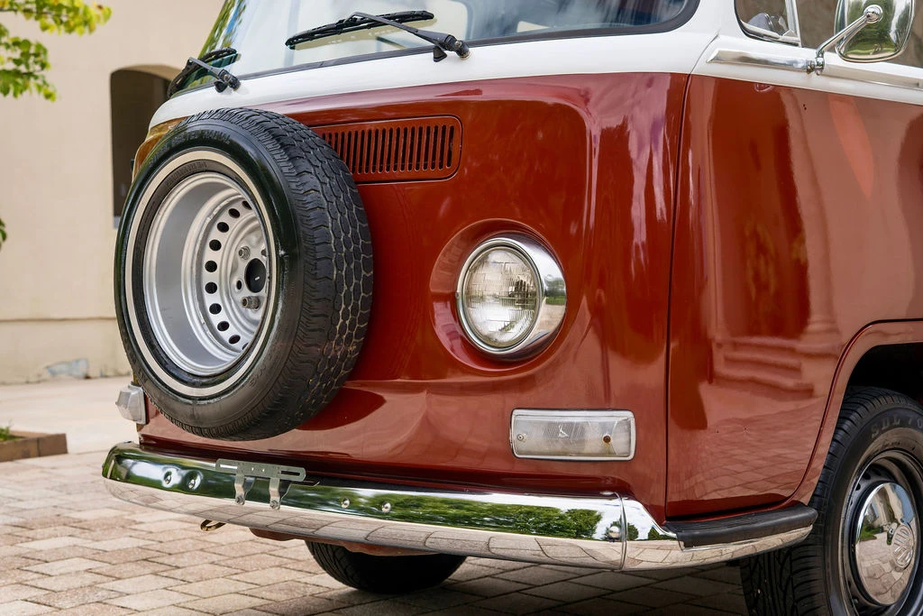 1971 Volkswagen Bay-Window Camper - Image 14 of 31