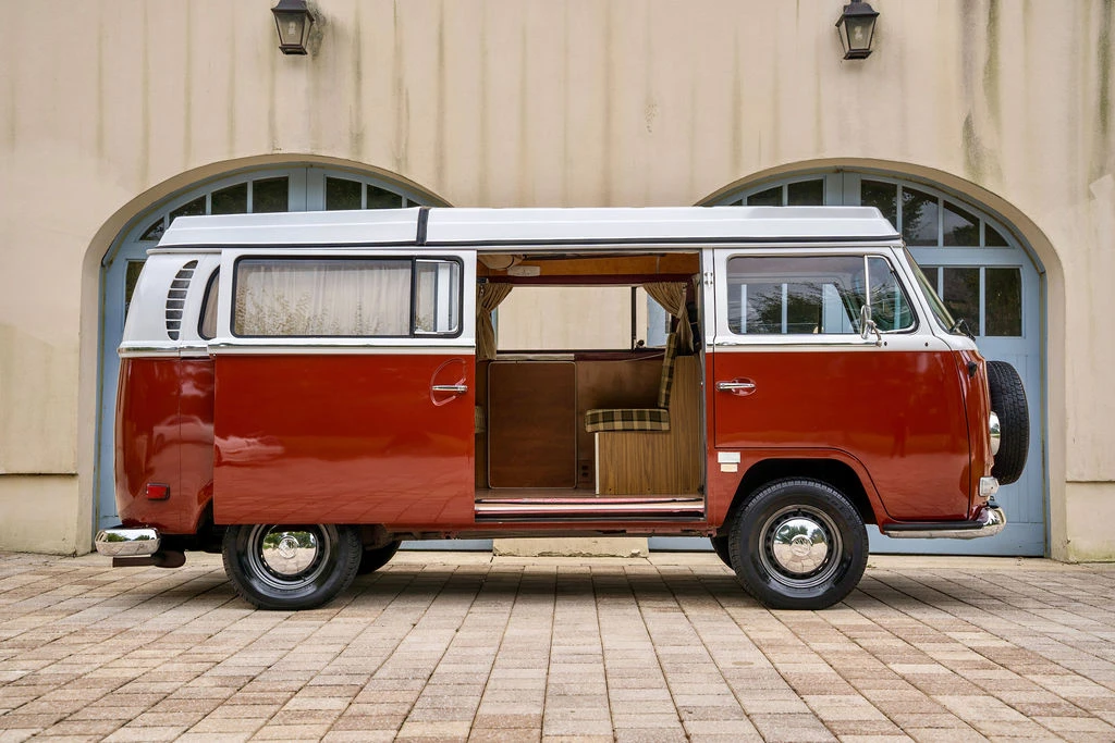 1971 Volkswagen Bay-Window Camper - Image 6 of 31