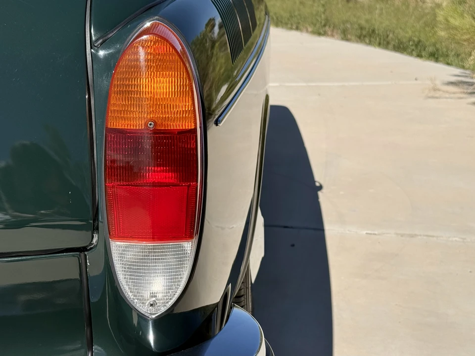 1971 Volkswagen Type 2 - Image 29 of 31