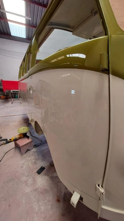 1971 Volkswagen Bay-Window Bus - Image 25 of 27