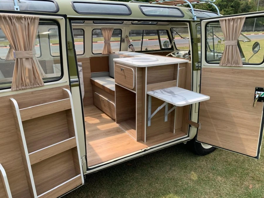 1971 Volkswagen Bay-Window Bus - Image 12 of 27