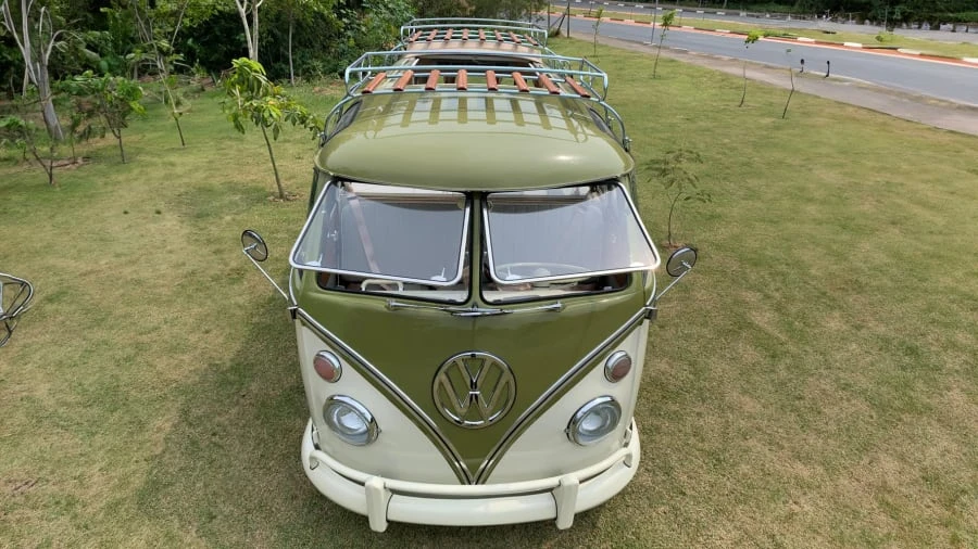 1971 Volkswagen Bay-Window Bus - Image 4 of 27